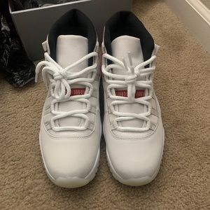 Jordan 11 “Platinum Tints”